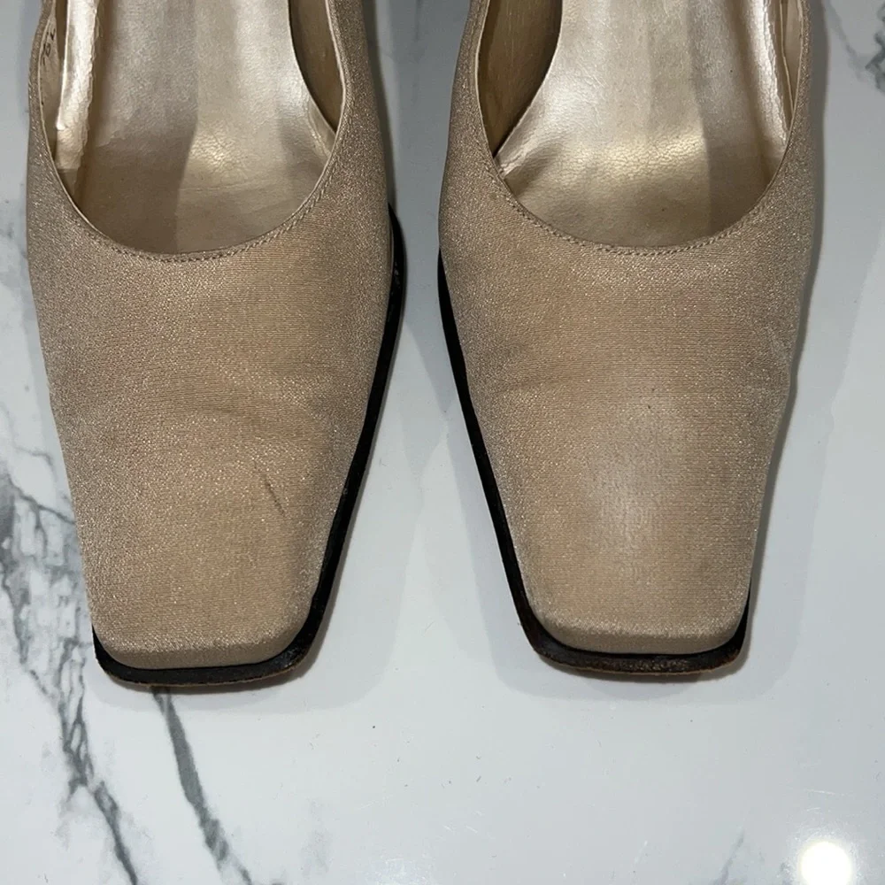 Stuart Weitzman Shimmery Champagne Heels size 6.5 - Picture 8 of 12